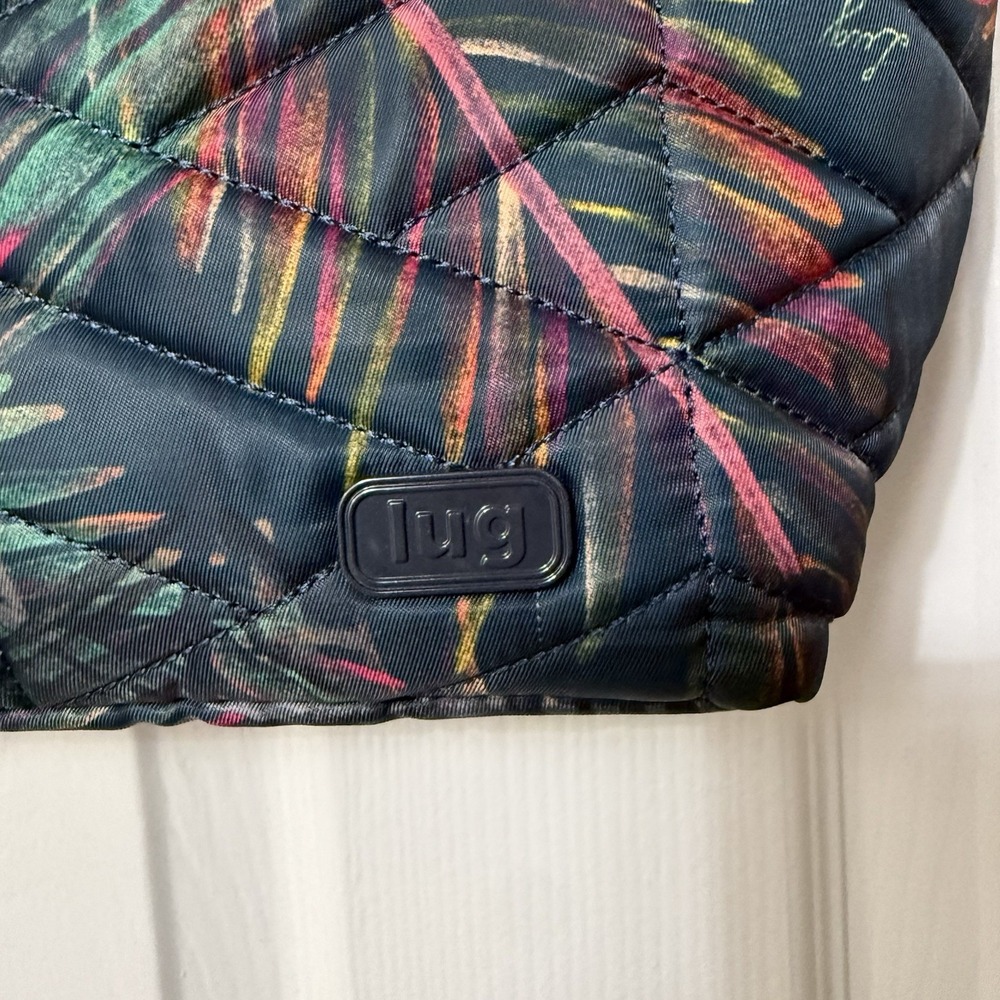 Lug RFID Quilted Crossbody Strap Flare Tropical Leaves - Picture 4 of 7